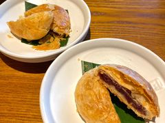 玫瑰鲜花饼-云海肴·汽锅鸡·云南菜(苏州中心店)