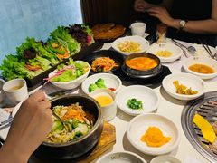 石锅拌饭-本家韩国烤肉(青岛万象城店)