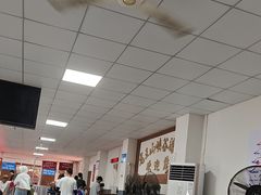 -安吉龙王山峡谷漂流