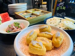 -牛牛和牛海鲜粥底火锅(长虹国际城店)