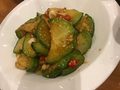 -丹江口渔村·湘味厨房(桃园店)