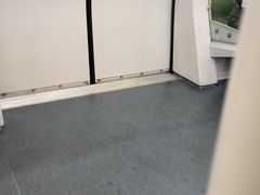 -陆家浜路(地铁站)