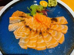 黑松露拌三文鱼-木鱼料理