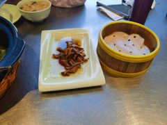 -潮界(LU·ONE凯德晶萃广场店)