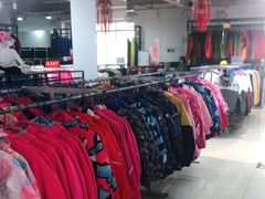 -探路者工厂店(宏福科技园店)