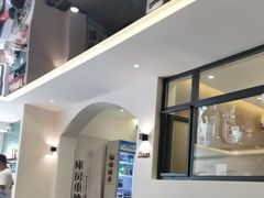 -何适山庄(水长城P2停车场店)