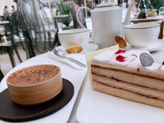 开心果樱桃烤布蕾-PAUL LAFAYET 法式甜品(港汇广场店)