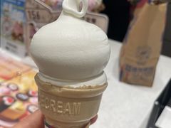 脆皮冰淇淋-DQ·蛋糕·冰淇淋(大宁国际商业广场店)