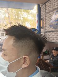 -大人物·男士理发馆