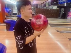 -大鲁阁保龄球(苏州园区店)