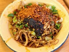 -拈签一笑黄牛肉辣卤串串