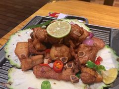 -老滇山寨•云南特色菜•地方菜•民族风情歌舞表演(金碧店)