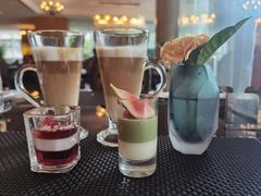 -圣丰索菲特·2 On 988 Café 自助餐厅