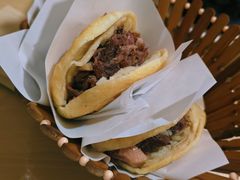 -闫家驴肉老店(华电一校店)