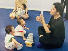 -爱威盛亲子俱乐部·纽约国际早托中心
