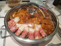 -黄记煌三汁焖锅(新佳丽江汉路店)