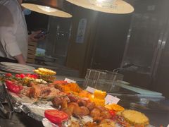 -飨食汇全日制餐厅·昆山皇冠假日酒店(九方店)