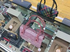-Vivienne Westwood(上海来福士广场店)