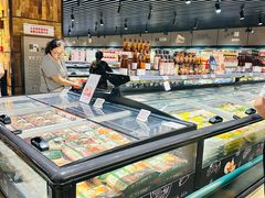 -胖东来生活广场(健康路店)