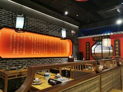 大堂-肖记公安牛肉鱼杂(田林路店)