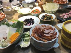 -龙聚德北京烤鸭(沙坪坝华宇A馆店)