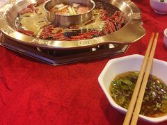 -山城年华老火锅(玉林店)