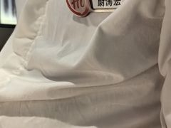 -海底捞火锅(长宁路龙之梦店)