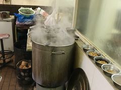 -舒蔡记生煎菜饭(云南中路店)