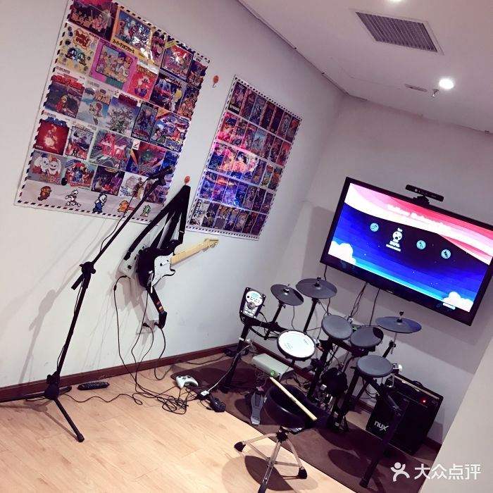 极客堂游戏区 架子鼓图片 - 第7张