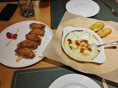-LUCCA卢卡西班牙海鲜饭(远洋广场店)