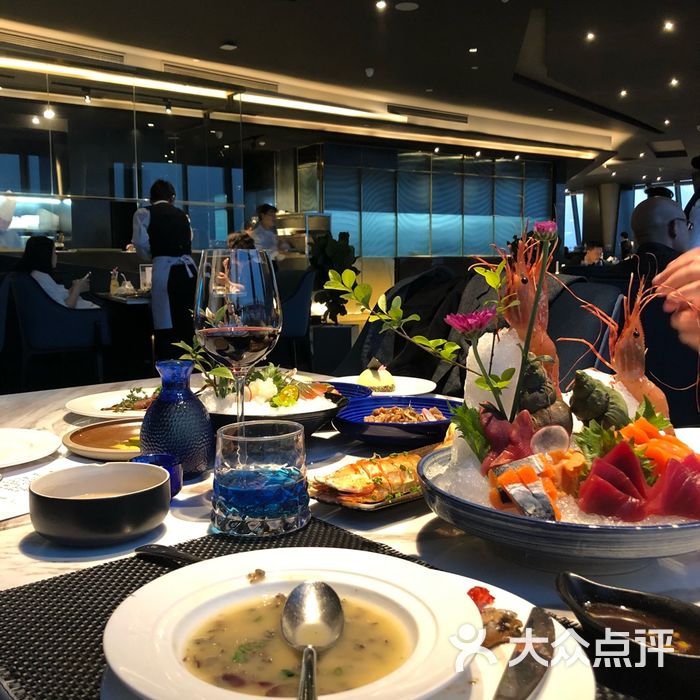 skyfin天空之鳍·全江景无国界料理图片-北京自助餐-大众点评网
