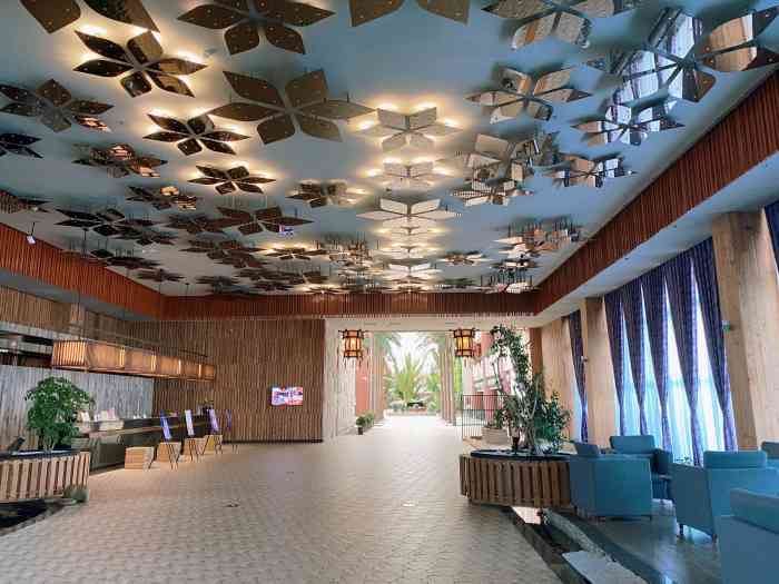 营口金都鸿舍行馆-"1环境要打车过去了 周围往来的出租车也.