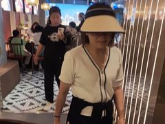 -晓宇重庆火锅(赛格国际购物中心店)