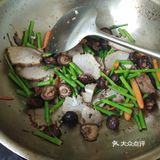 自制叉烧炒芦笋香菇胡萝卜