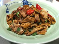 青椒野笋干锅鸡-徽珍源(龙茗路店)