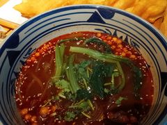 -头壹号  羊汤·饸饹面·大油条(嘉华店)