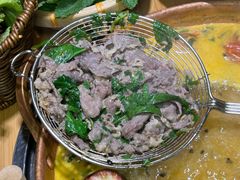 -洱火云南酸菜牛肉火锅(石景山当代商城店)