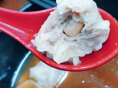 三鲜大馄饨-万寿斋(山阴路店)