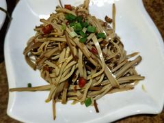 -赖胖子肉蟹煲(临川万象新城店)