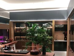 -红鼎豆捞·非遗鲍皇汤火锅(宝丰路店)