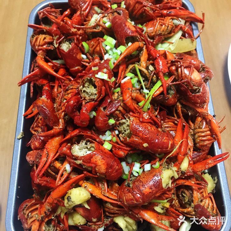 再不让我们出门简直不知道大众点评该说什么了