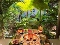 -菌自由丨野生菌火锅特色庭院餐厅(丽江古城店)