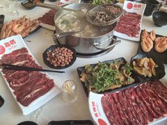 -今日潮牛(张江万科翡翠公园店)