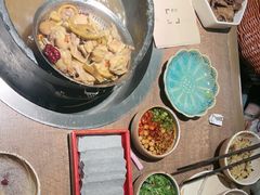 -蘑界·野生菌火锅(深业上城店)