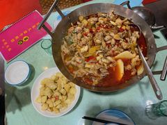 -昱龙大盆牛蛙馆(三兴街总店)