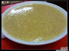 小米粥-宝瑞门钉肉饼店