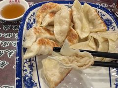 -长人馄饨铺(解放街店)
