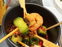 -红鼎豆捞·非遗鲍皇汤火锅(宝丰路店)