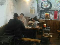 大堂-三里屯土灶炖公鸡地锅鸡(江东店)