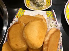 炸馒头片带臭豆腐-芦月轩羊蝎子(北蜂窝店)